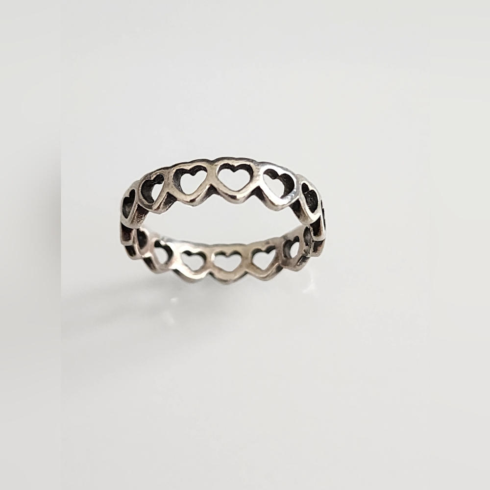James Avery Silver Heart Band Ring